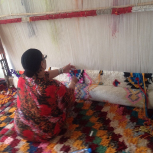 Tissage du tapis berbere