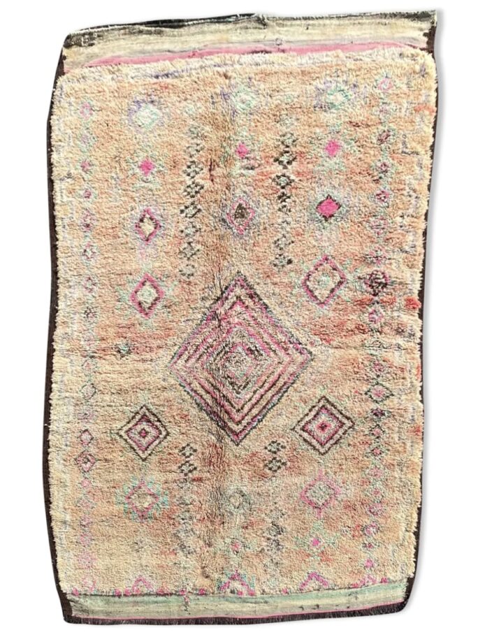 tapis berbere traditionnel