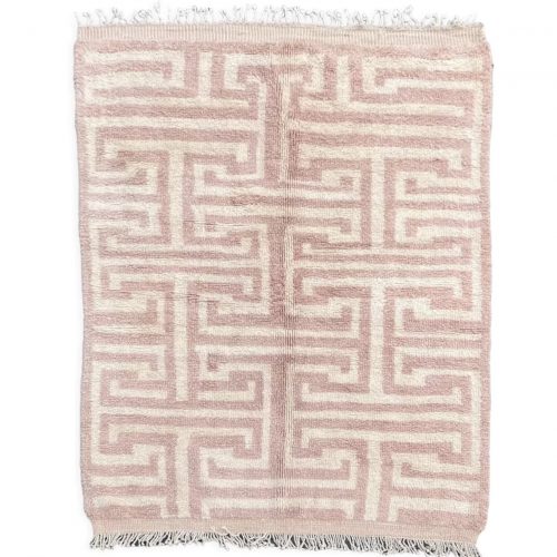 Tapis berbere moderne contemporain avec des motifs abstrait géométrique marron sur une couleur beige