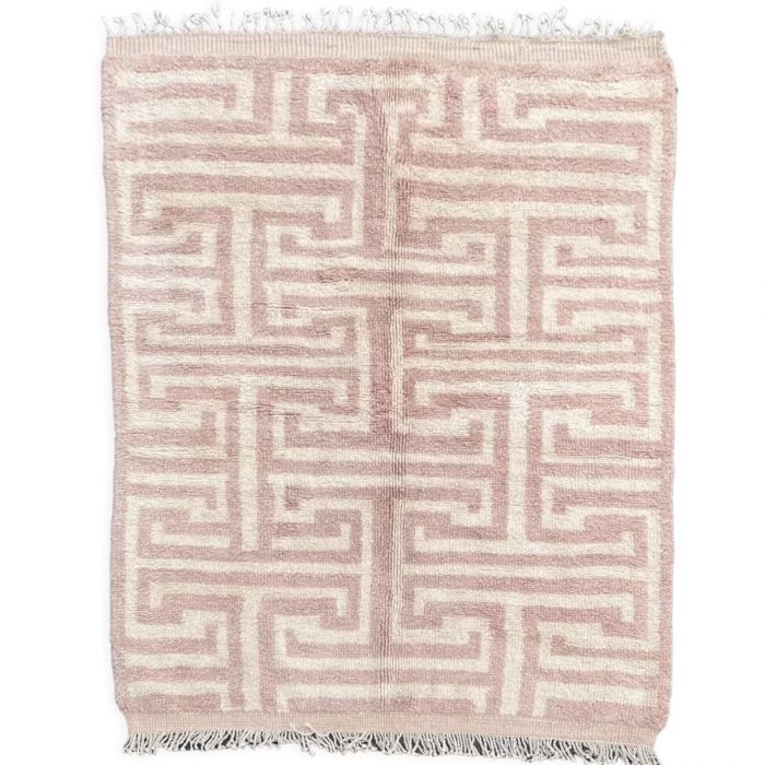 Tapis berbere moderne contemporain avec des motifs abstrait géométrique marron sur une couleur beige