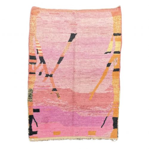 Berber carpet Boujaad Pink, with traditional abstract patterns, large carpet 170 cm wide by 250 cm long.