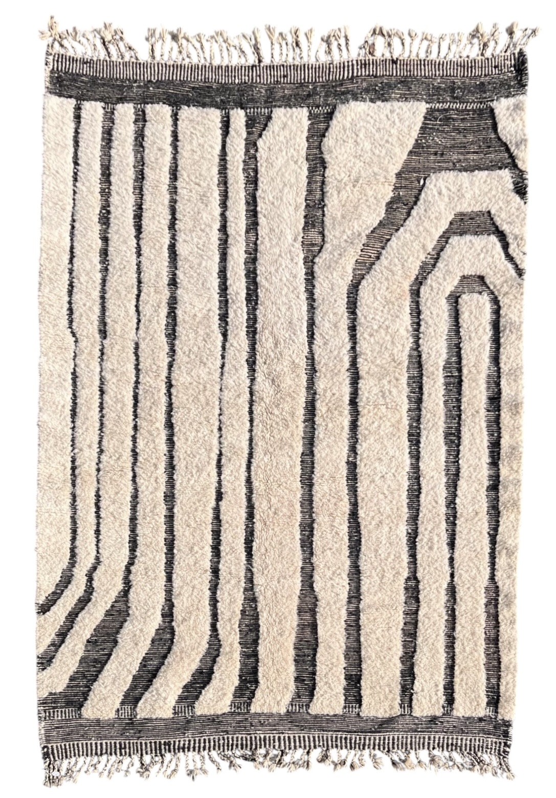 Tapis Mrirt marocain sur mesure en laine naturelle, fait main dans l’Atlas – Les Losanges